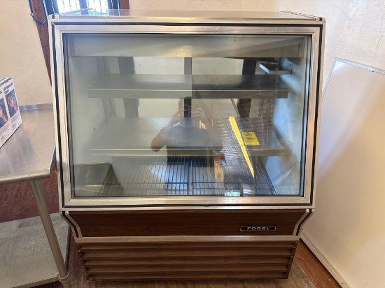 Fogel Refrigerated Display Case (Does Not Work)