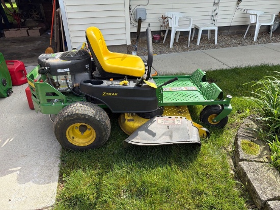 John Deere Z335E ZTrak mower 20HP - 42 deck