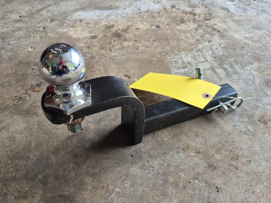 Small Hitch w/ 2 In. Ball & Come-A-Long