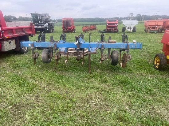 DMI Ecolo-till model 500 5 shank deep ripper
