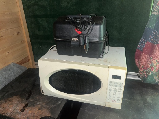Heated Lunch Box / Microwave