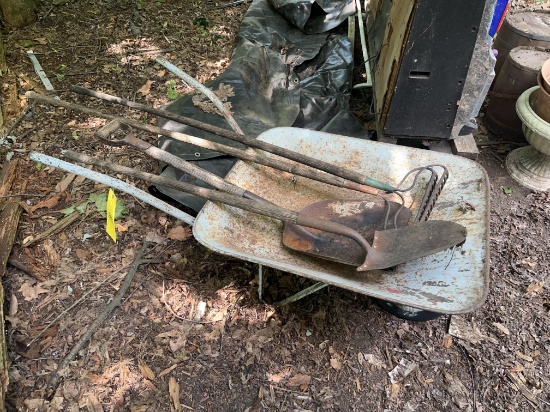 Wheelbarrow, Yard Tools