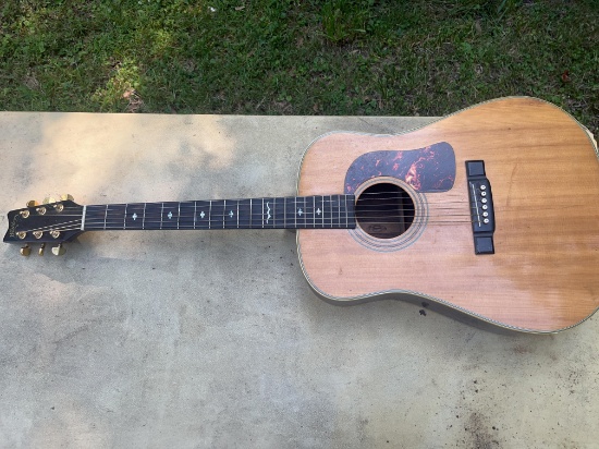 Washburn 6 String Guitar