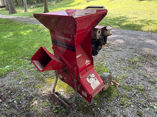 Troy-Bilt Super Tomahawk Chipper Shredder