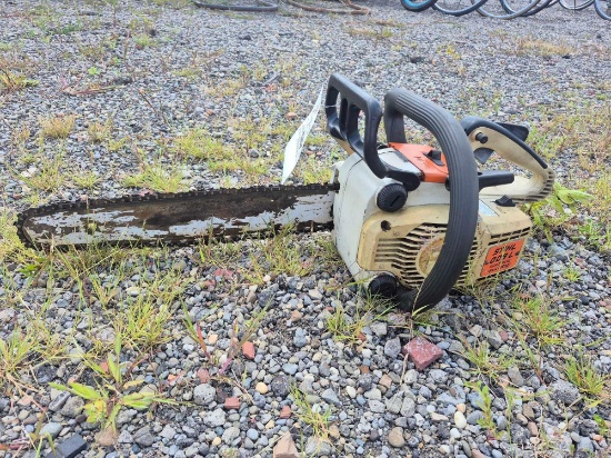 Stihl D09-L Chainsaw - Has Compression