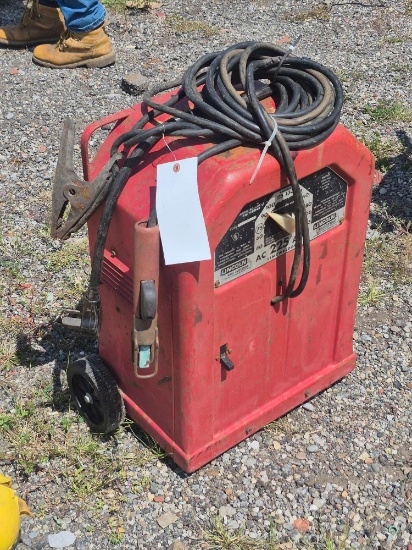 Lincoln AC225 Arc Welder