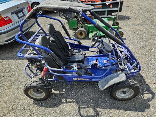 Trailmaster gas go cart, runs