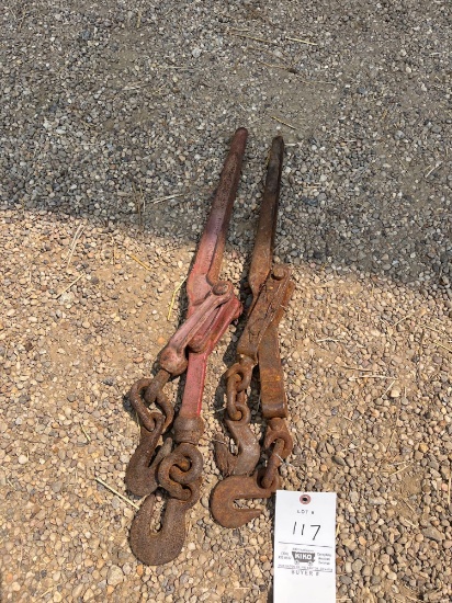 Pair of chain binders