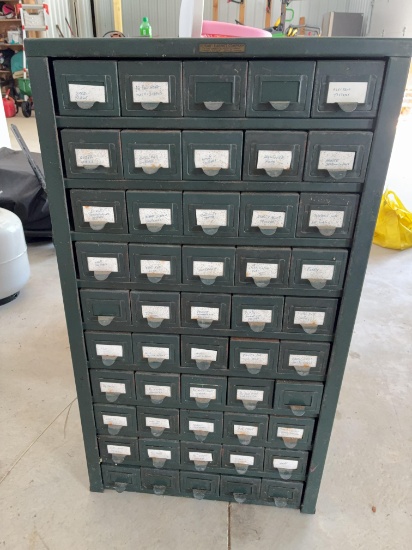 Hobart Cabinet organizer