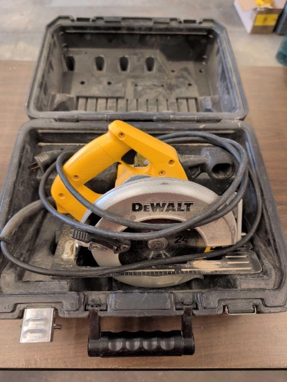 DeWalt Circular Saw