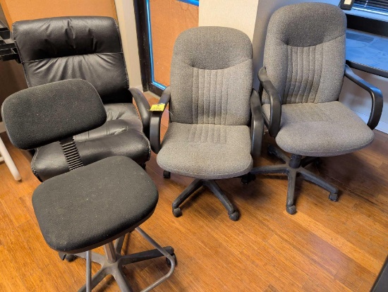 (4) Office Chairs