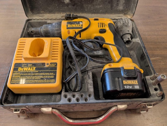 DeWalt Cordless Drywall Screwdriver
