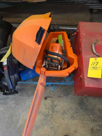 Stihl Chainsaw MS 180C Has Compression