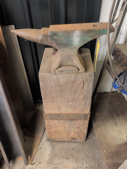 18" Iron Anvil on wood base