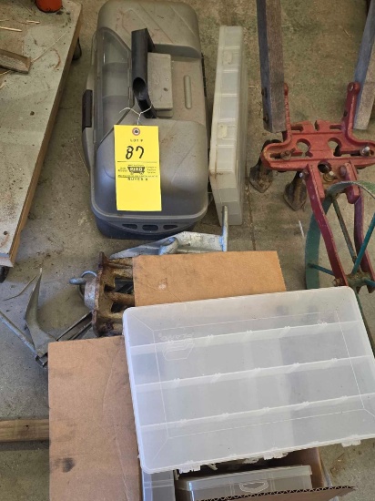 Tackle Box, Anchors