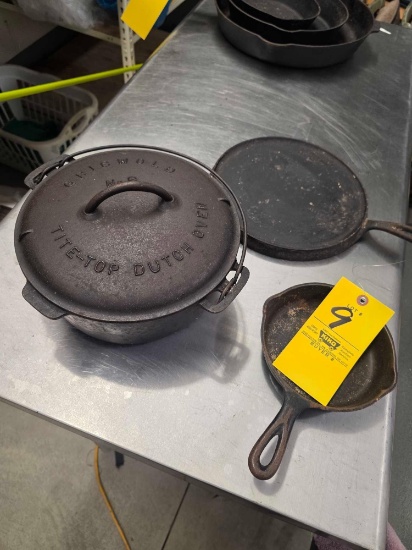 Griswold Dutch Oven #8, 2pc wagner