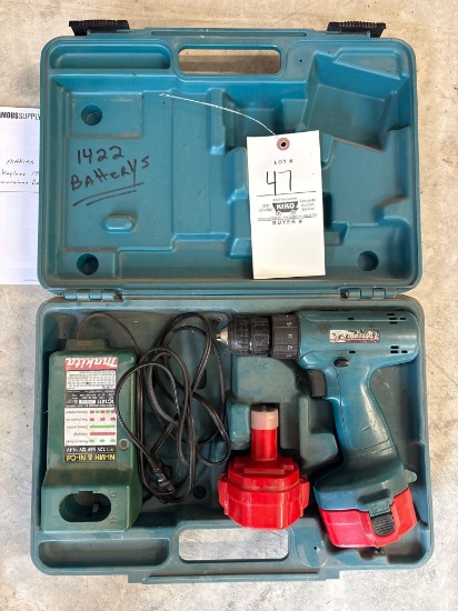 Makita Keyless 14.4V Cordless Drill Kit