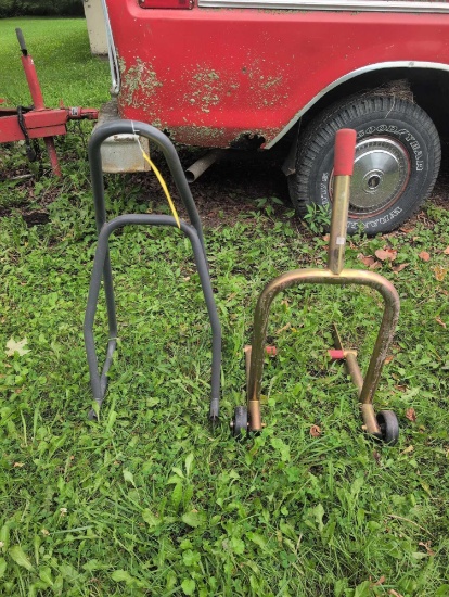 Pair of bike stands