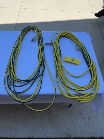 (2) 20 Amp 3 Prong Extension Cords