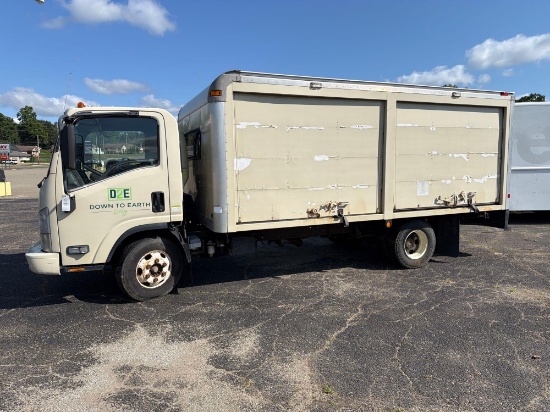 2009 Isuzu NPR-HD Truck