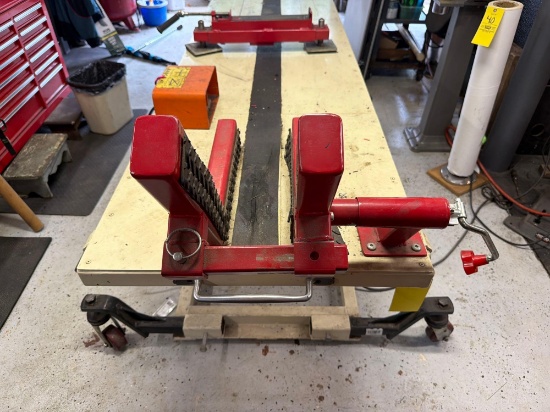 Electric over Hydraulic Motorcycle Lift