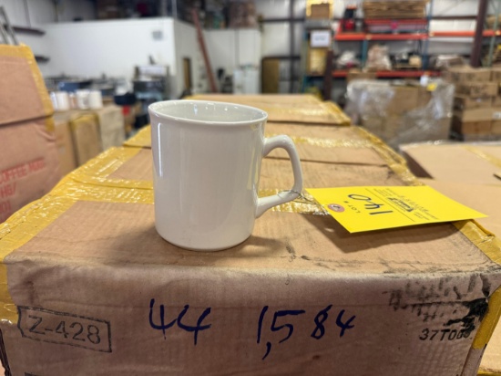 Pallet of Yellow and White Mugs - Approximately 1,584 mugs