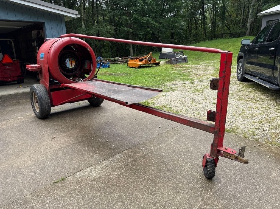 Howey Christmas Tree Baler