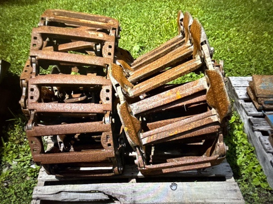 Skid loader Tracks 12