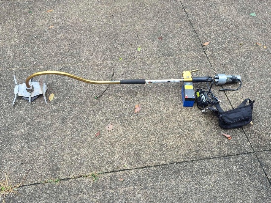 Beneke Tree-Teck Model BP-60 Rotary Pruner w/ Battery, Charger, & Battery Belt
