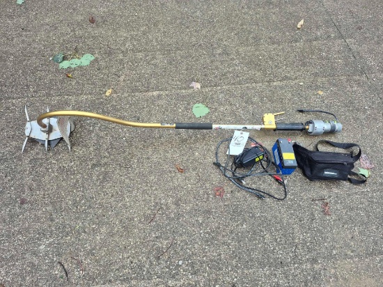 Beneke Tree-Teck Model BP-60 Rotary Pruner w/ Battery, Charger, & Battery Belt
