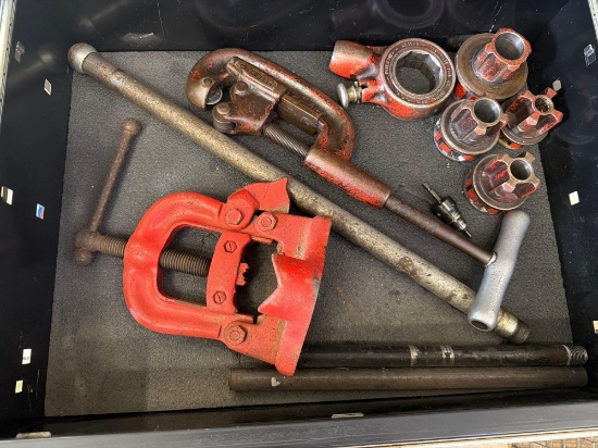 Ridgid Pipe Cutter and Vise