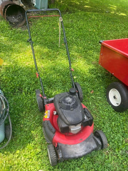 Troy bilt mulching push mower with Honda Engine