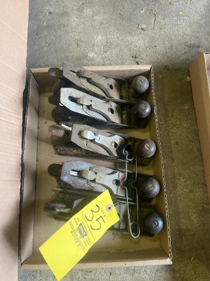 5 Stanley wood planes