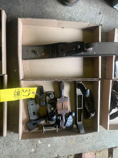 Assorted wood planes and tools