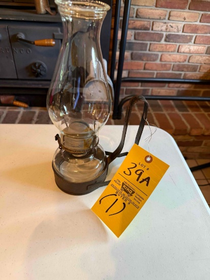 small oil lamp with holder