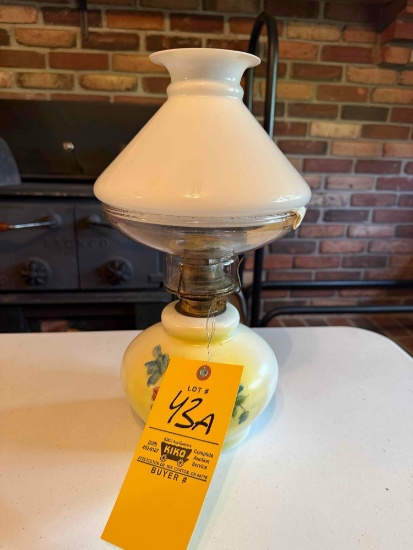oil lamp with floral design