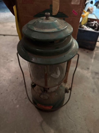Coleman lantern with box