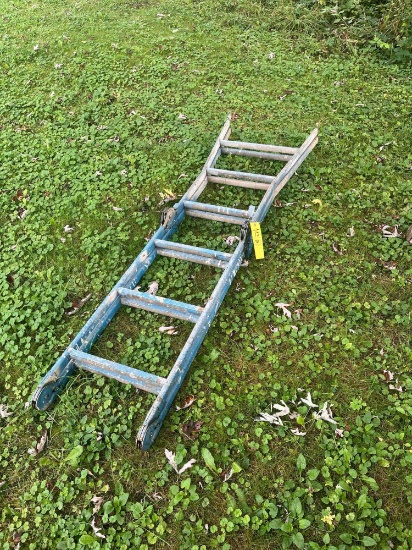 Metal folding ladder