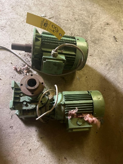 2 electric motors