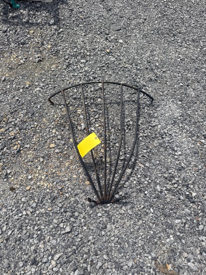 corner stall hay rack