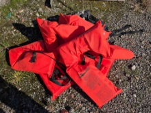 5 Life vests
