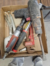 Pneumatic tools