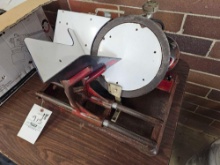 Electric meat slicer