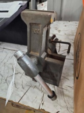 Wilton vice