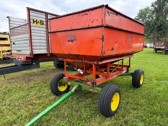 killbros 300 gravity wagon on JD 1065 A gear