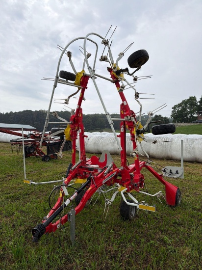 Pottinger HIT 6.80 T 6 basket Tedder