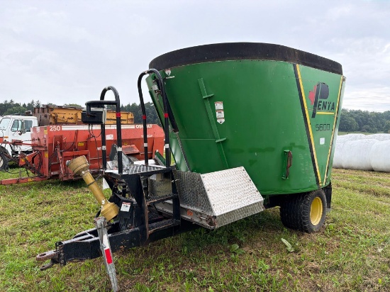Penta 5600 Single Screw Mixer with scales