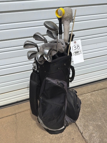 Golf Bag with Maxima Golf Clubs