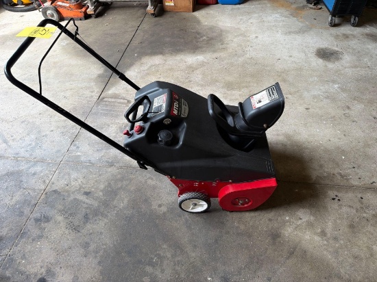 MTD Single Stage- 4 Cycle- EZ Chute Snow Blower