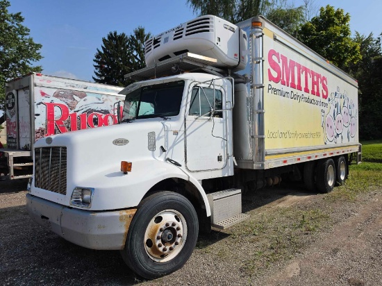 1999 Peterbilt 330 Shows 617,055 Miles with Eaton Fuller Synchro 6 Manual Trans. *NOT RUNNING* with